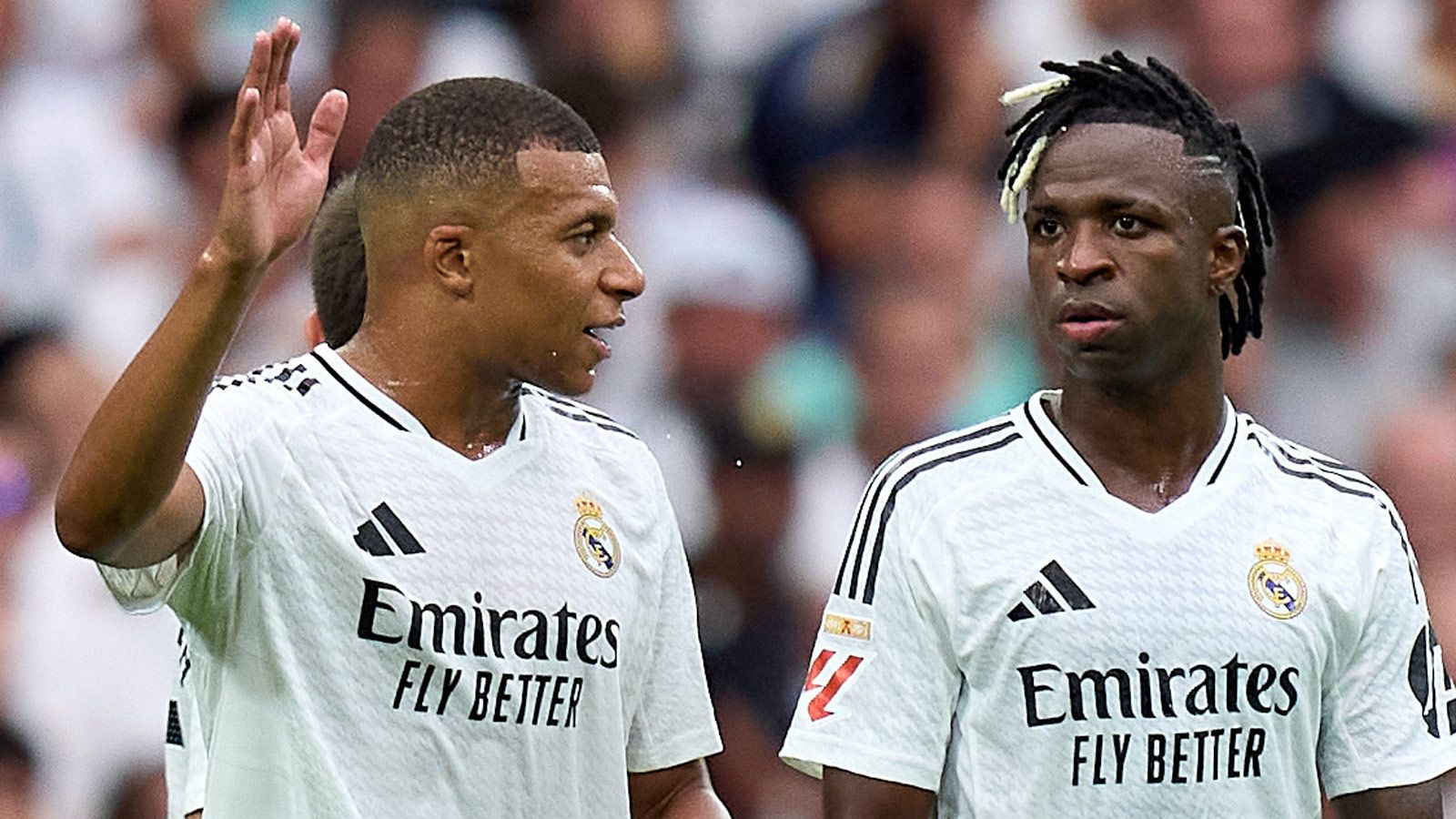 Mbappe and Vinicius Junior Face Fan Scrutiny at Real Madrid 1 1