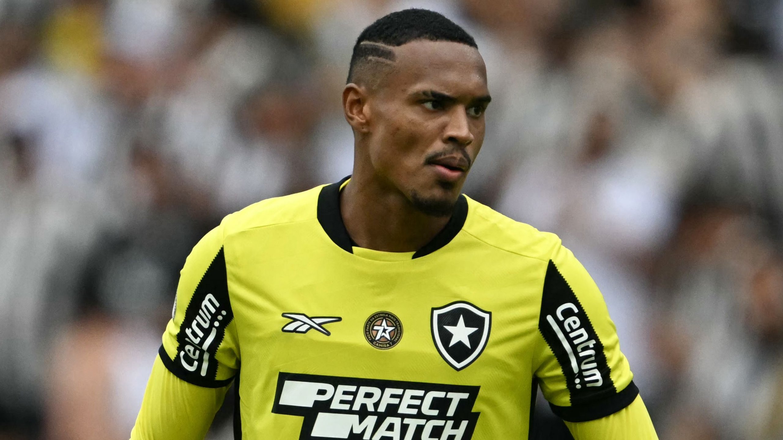 Manchester United transfer boost in John Victor chase 8 GettyImages 2188351800 scaled