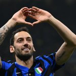 Hakan Calhanoglu Transfer Clock Ticks as Inter Set Deadline 3 GettyImages 2203998378