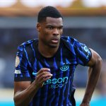Barcelona Transfer News: Blaugrana Eye Dumfries Bargain 2 GettyImages 2222179329
