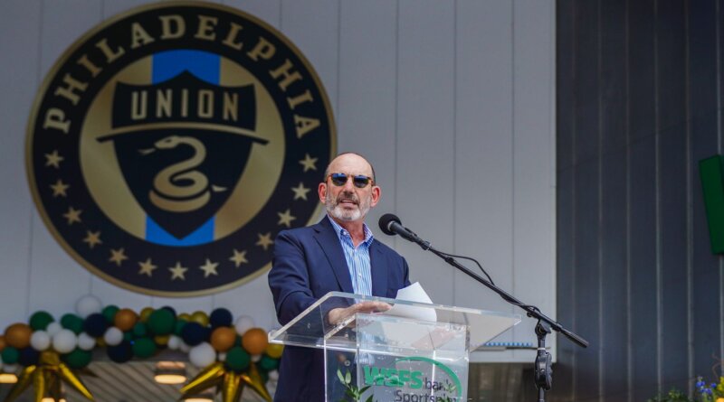 WSFS RibbonCutting 60
