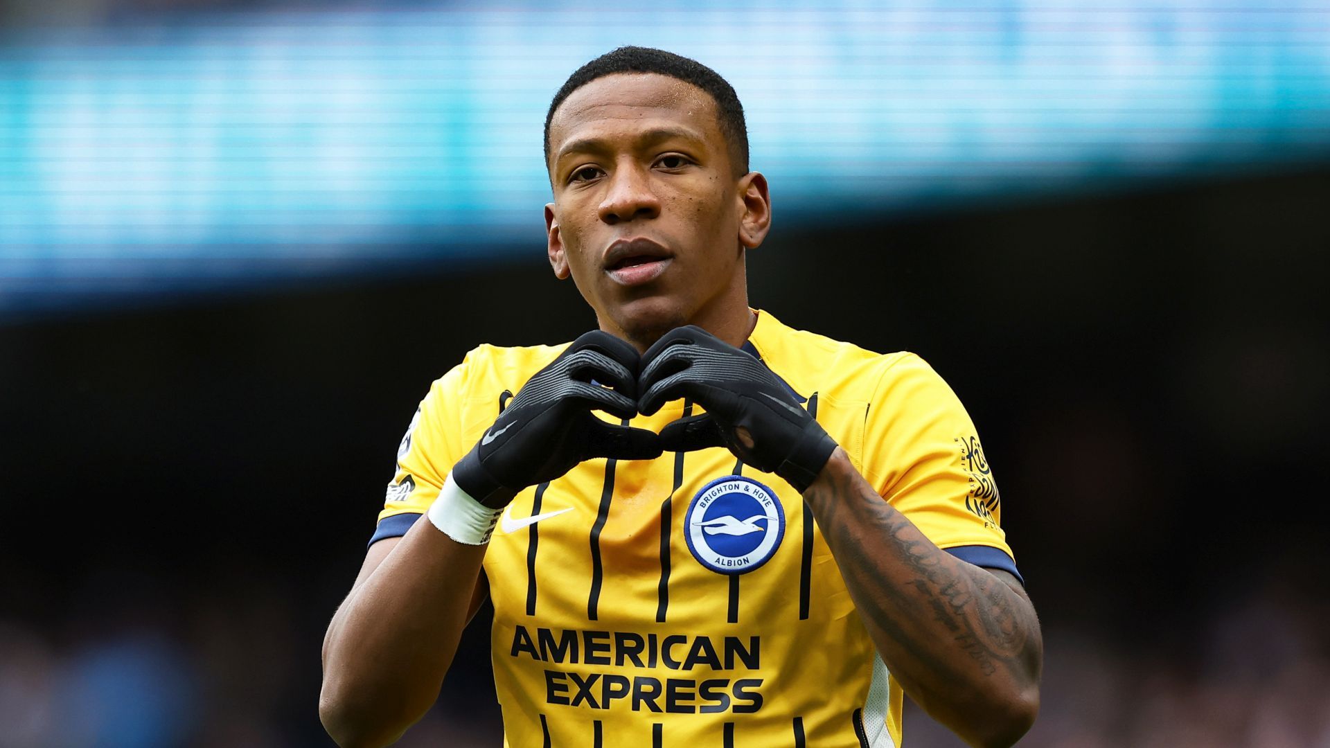 Estupinan Arrives in Milan for AC Milan Medical and Transfer 1 pervis20estupinan20brighton20202520cuore2016.9
