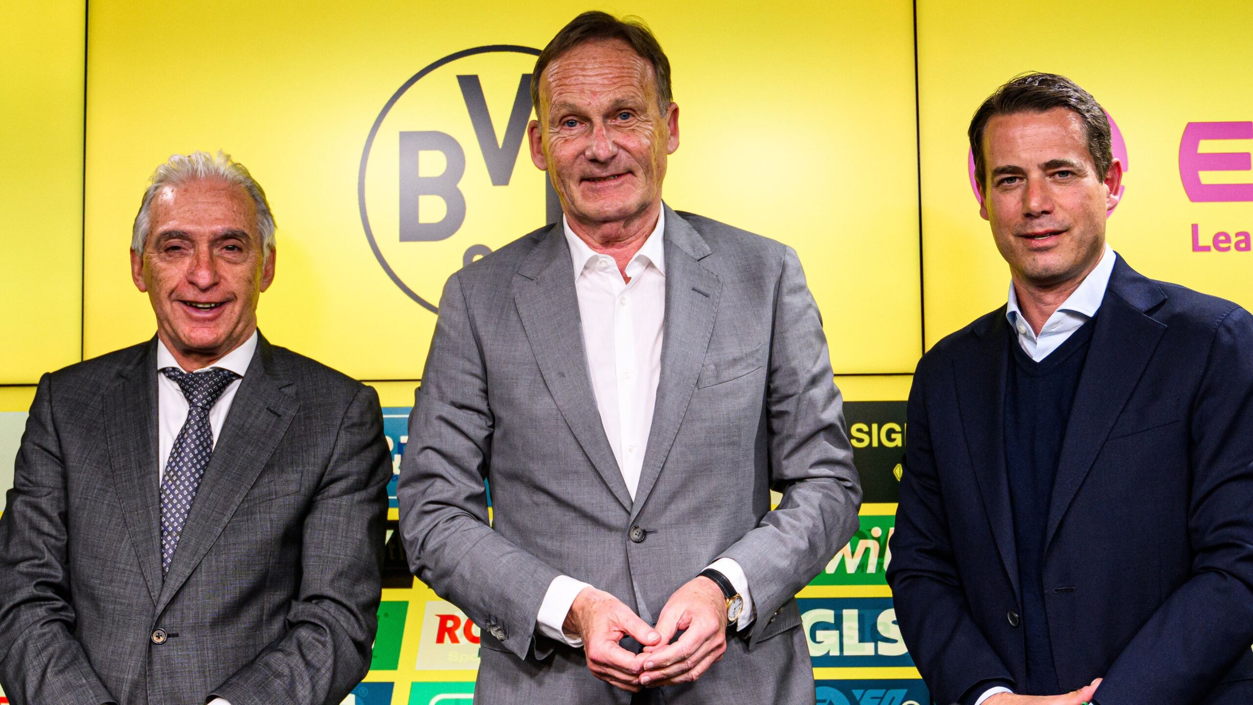 Borussia Dortmund Leadership Shifts as President Reinhold Lunow Resigns 8 GettyImages 2153041841 scaled