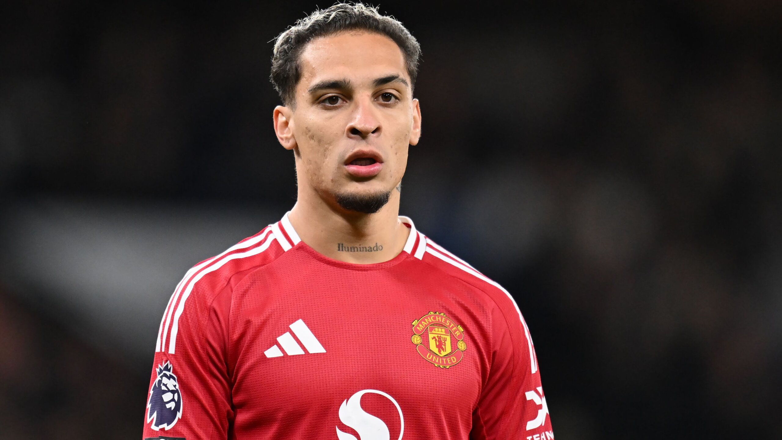 Antony Eyes Real Betis Move as Man Utd Exit Looms 1 GettyImages 2190129534 2 scaled
