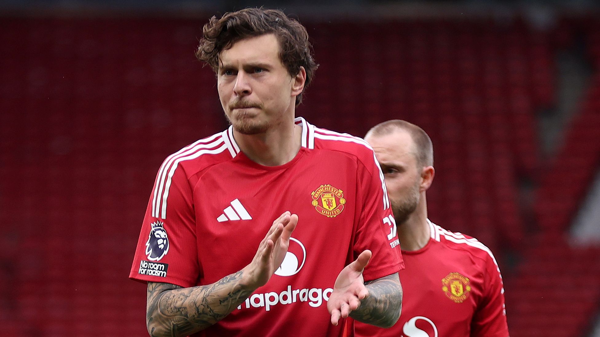 Victor Lindelof Nears Aston Villa Move on Free Transfer 6 GettyImages 2216996822