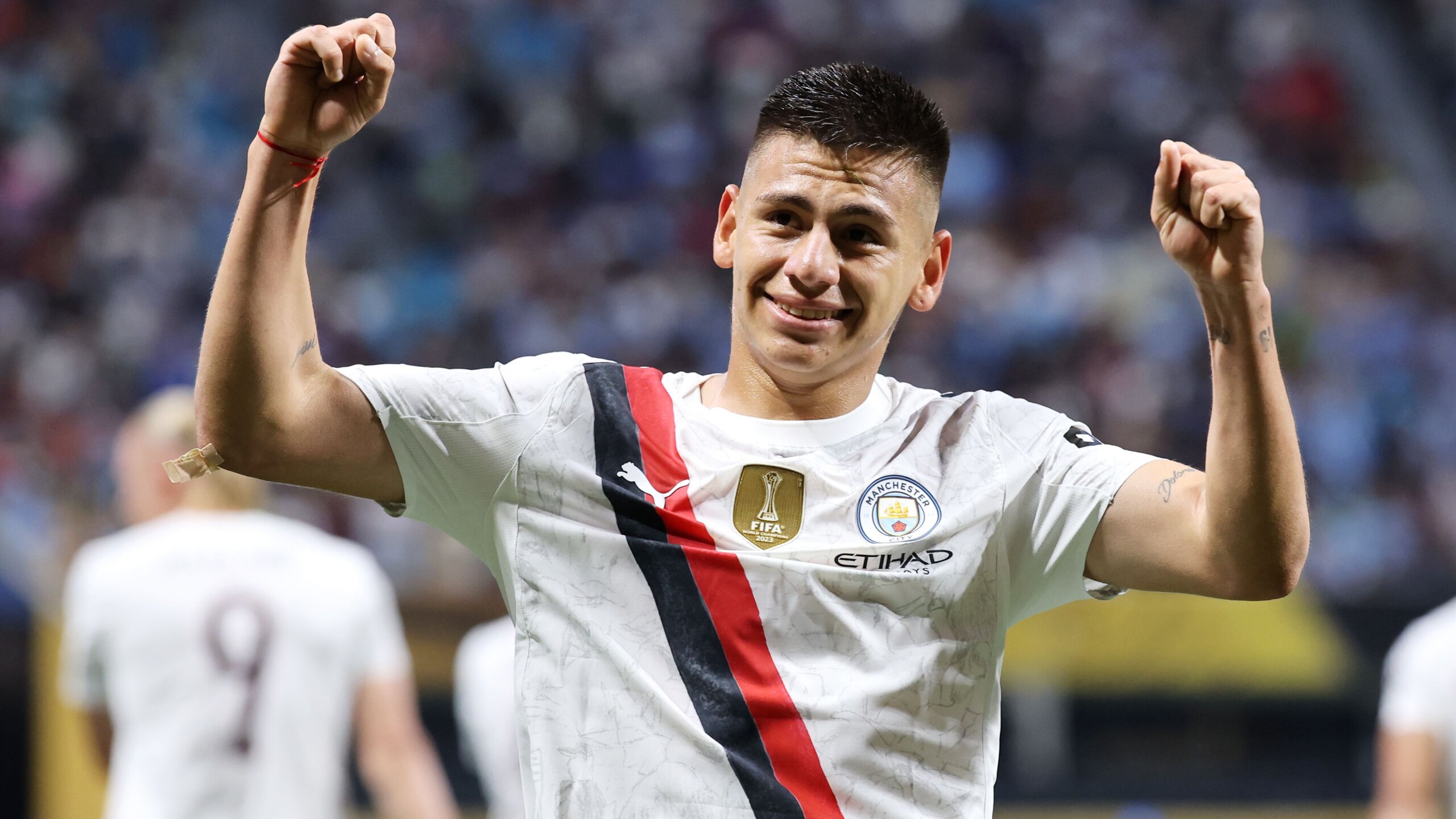 Claudio Echeverri Joins Bayer Leverkusen on Loan from Man City 2 GettyImages 2221575154 scaled