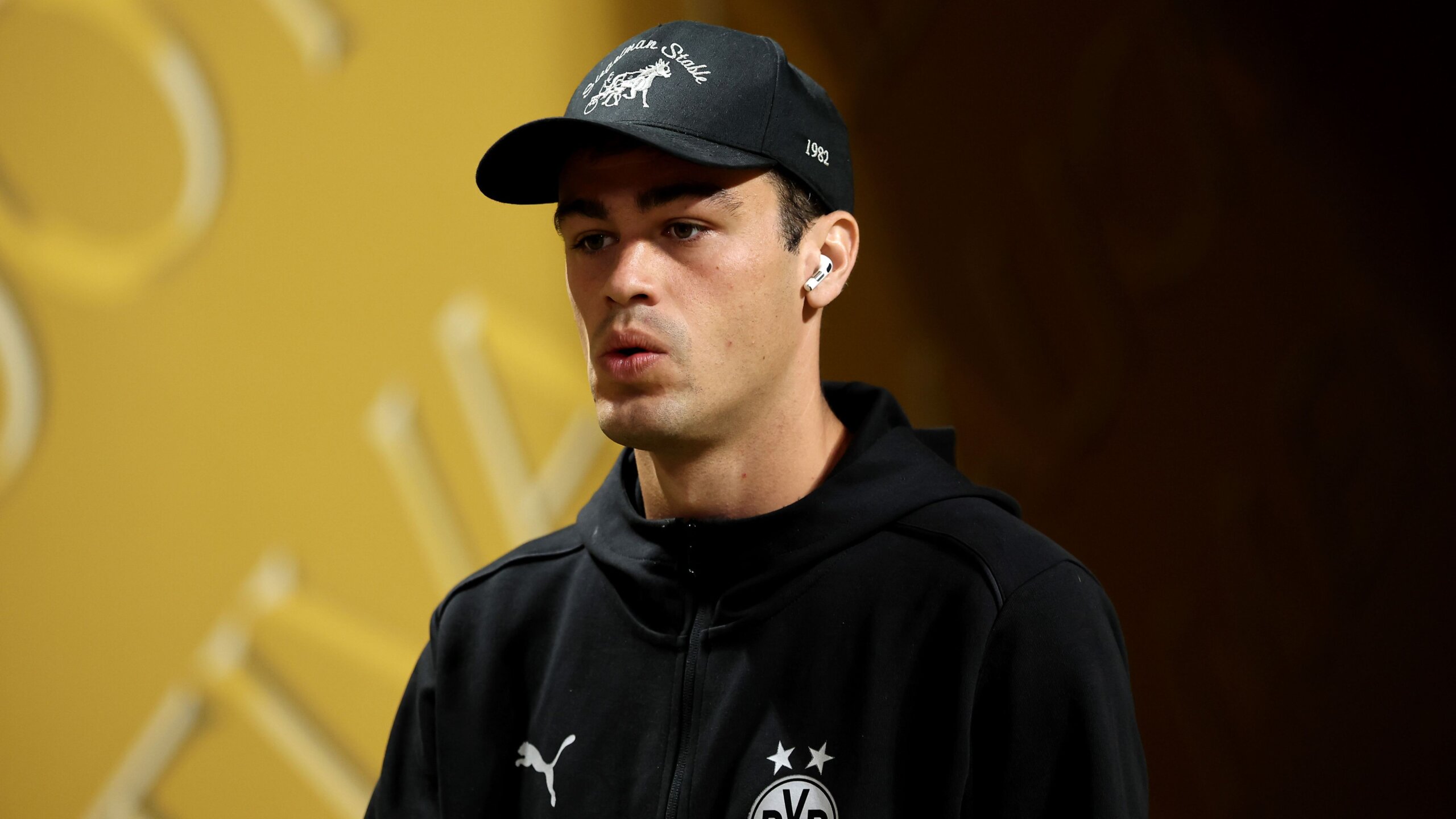 Gio Reyna Bids Emotional Farewell to Borussia Dortmund 6 GettyImages 2223134619 scaled