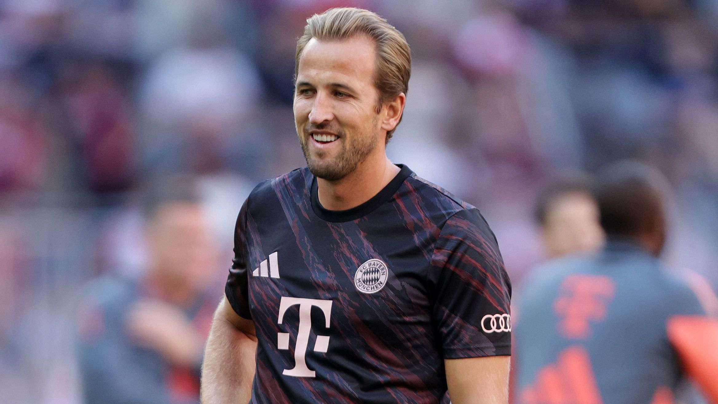 Harry Kane Shines and Stumbles Against Spurs in Bayern Friendly 1 GettyImages 2228952938