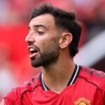Ferdinand Critiques Bruno Fernandes' Leadership After Arsenal Defeat 2 GettyImages 2229215111