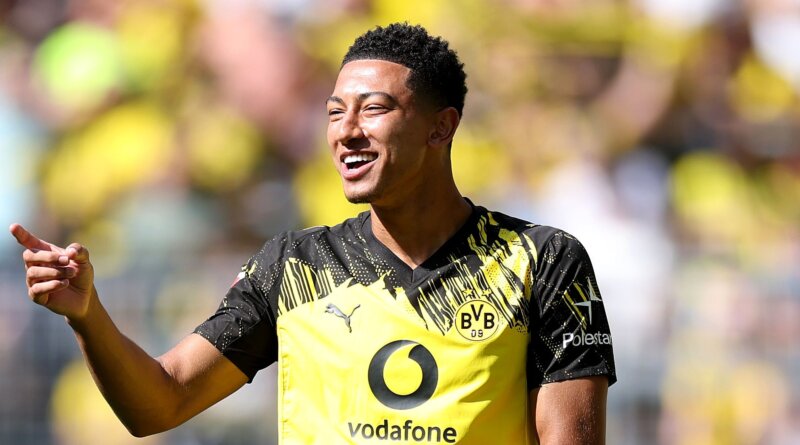 Jobe Bellingham Receives Hero's Welcome at Dortmund Debut 1 GettyImages 2229530244