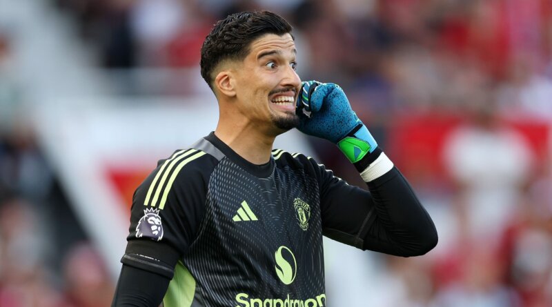Man Utd Goalkeeper Altay Bayindir Criticized After Arsenal Error 1 GettyImages 2230614016