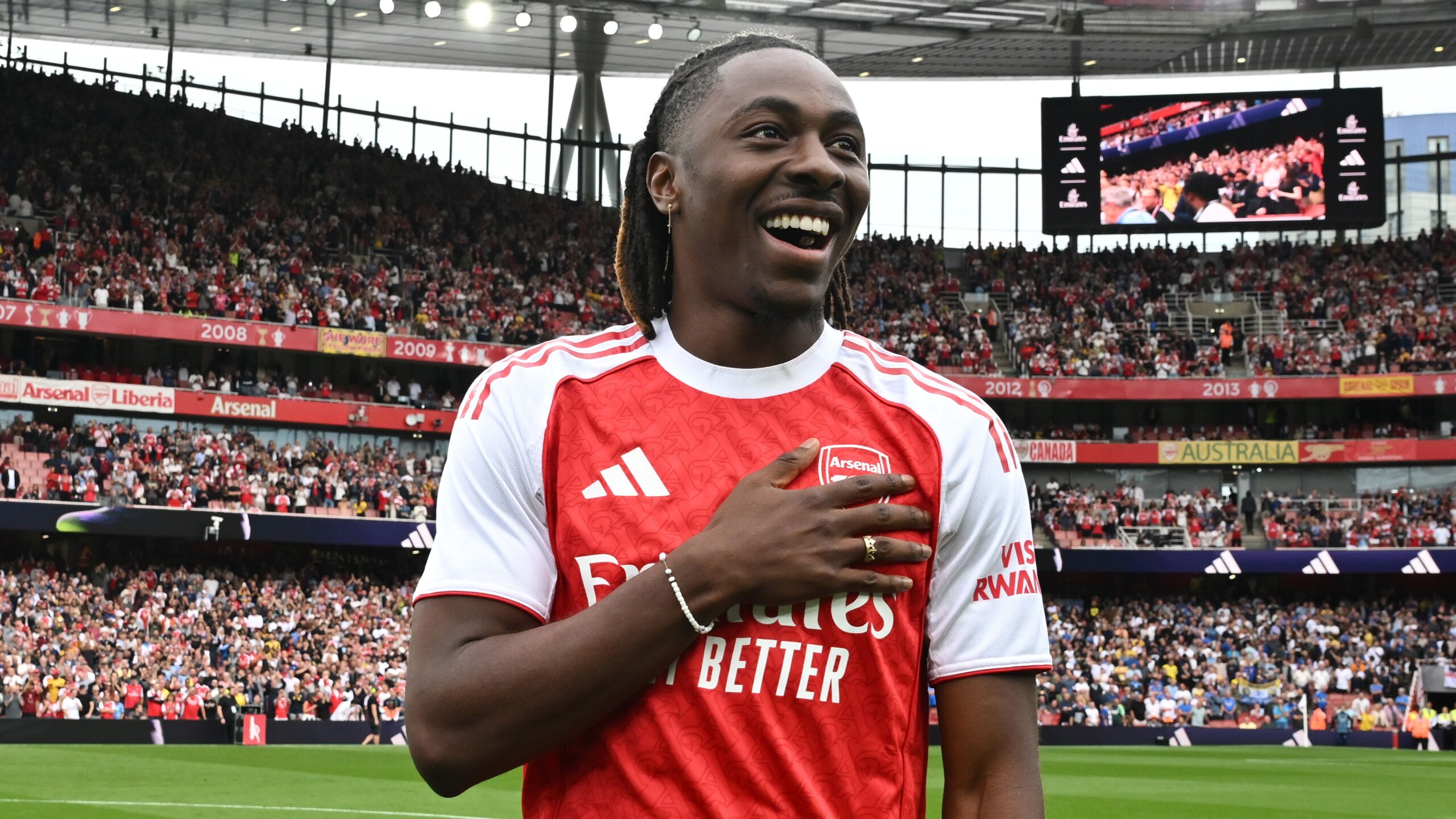 Eberechi Eze Brings Special Aura Ahead of Arsenal Debut 6 GettyImages 2231708487 1 scaled
