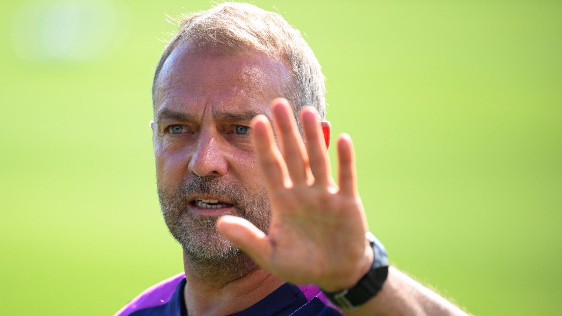 Barcelona Pursue Atletico Madrid Talent as Martinez Heads to Al-Nassr 10 Hansi20Flick20Barcelona202025202