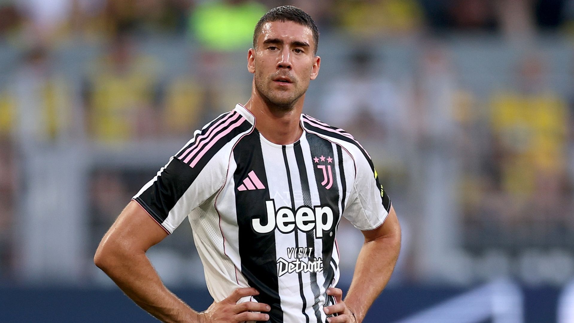 Newcastle Eyes Dusan Vlahovic Amid Striker Shake-Up 1 Vlahovic20Juventus202025