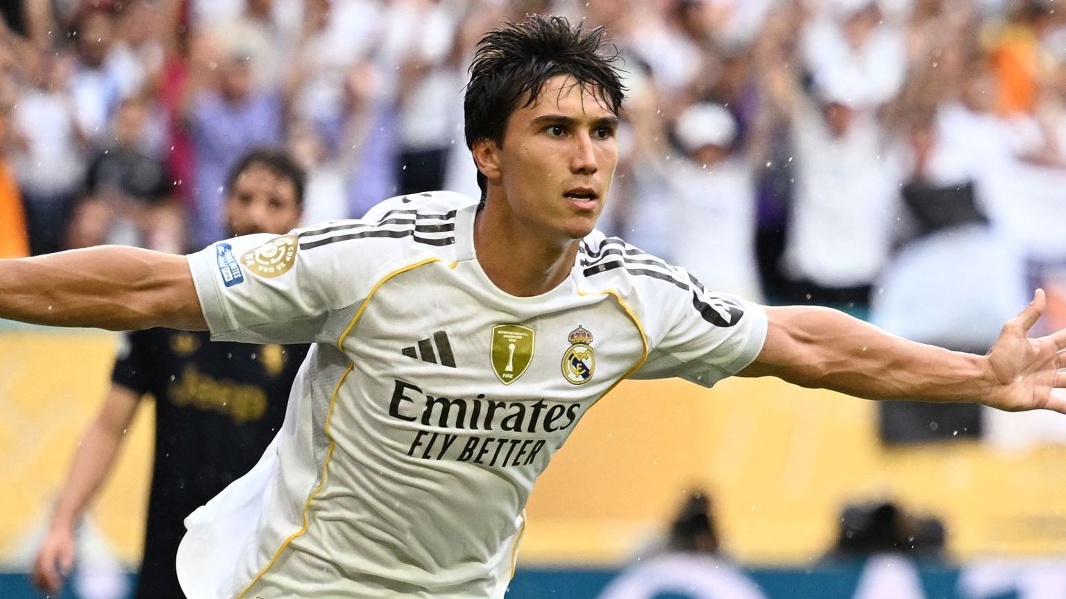 Real Madrid Striker Gonzalo Garcia Signs New Deal With €1bn Clause 1 gonzalo.garcia.realmadrid.juventus.2025.festeggia