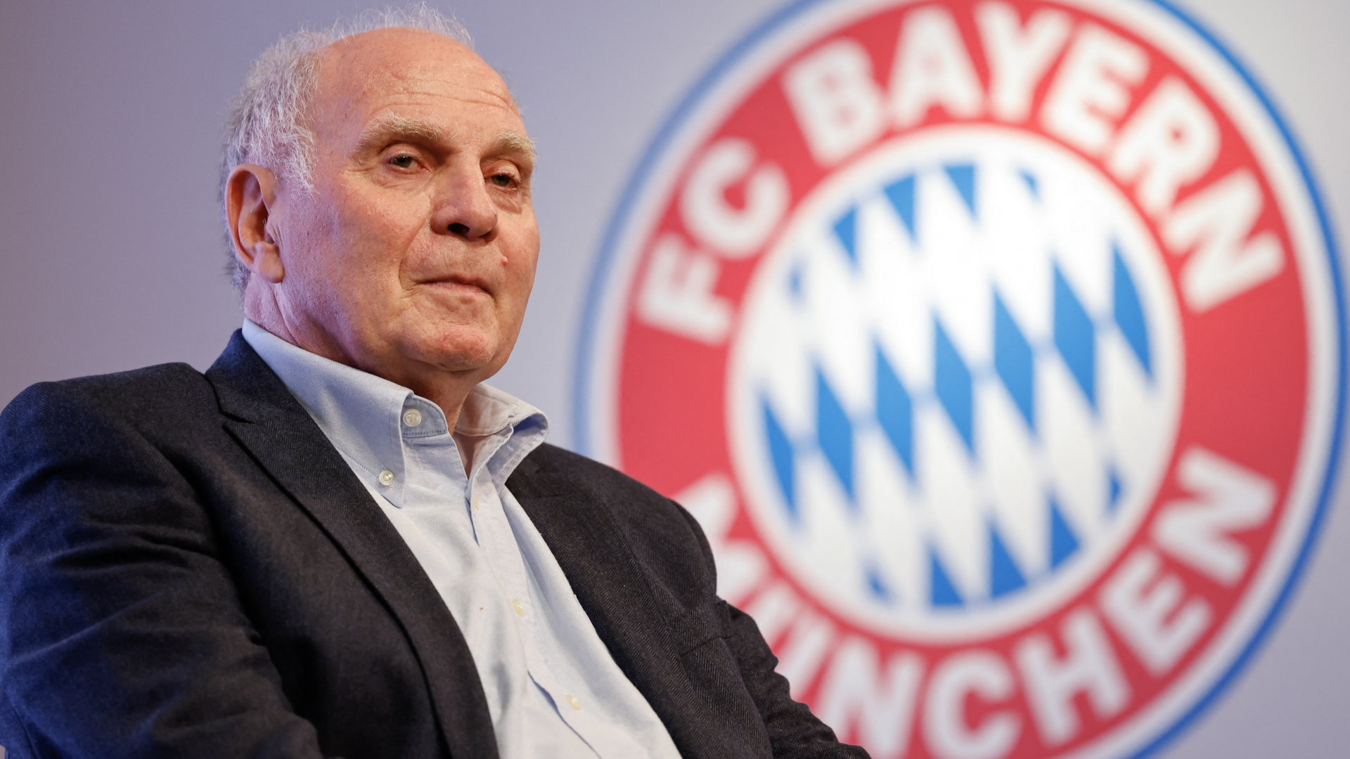 Bayern Munich Chief Slams 'Completely Crazy' Transfer Fees 4 GOAL20 20Blank20WEB20 20Facebook20 202025 08 03T075954.667
