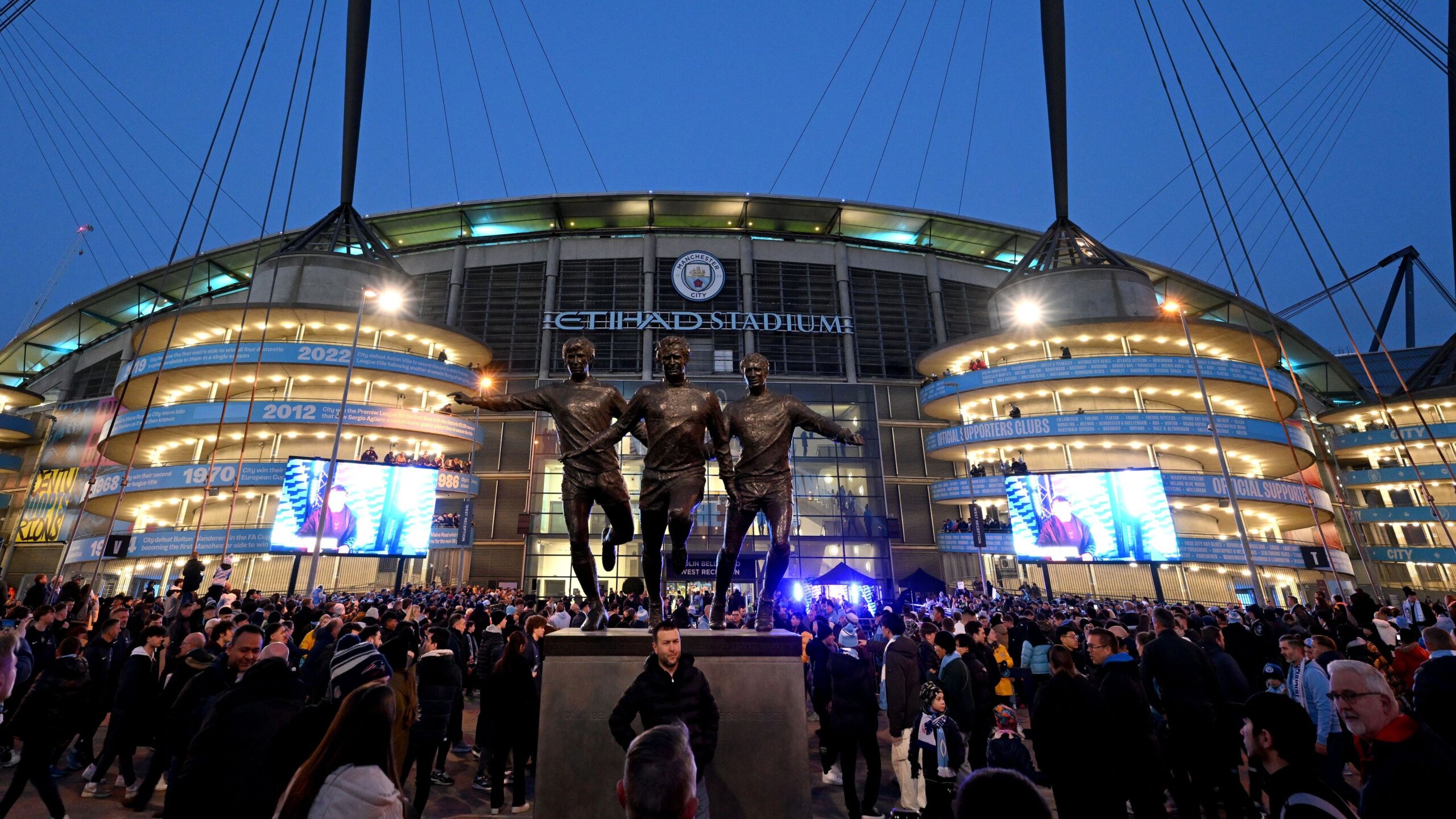 Man City Worker Removed for Wearing Man Utd Shirt at Derby 5 GettyImages 2063631350 scaled