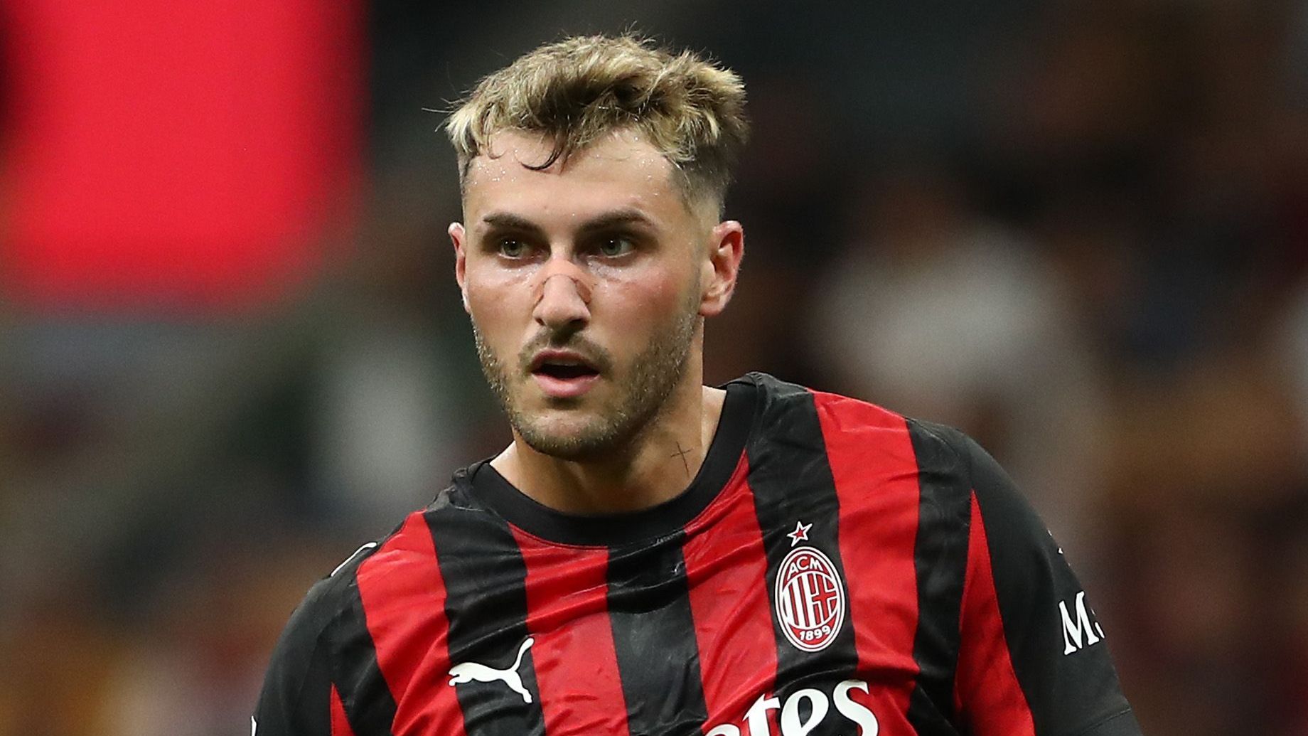 Gimenez Transfer Drama: AC Milan’s €40m Gamble Sparks Backlash 4 GettyImages 2231784696