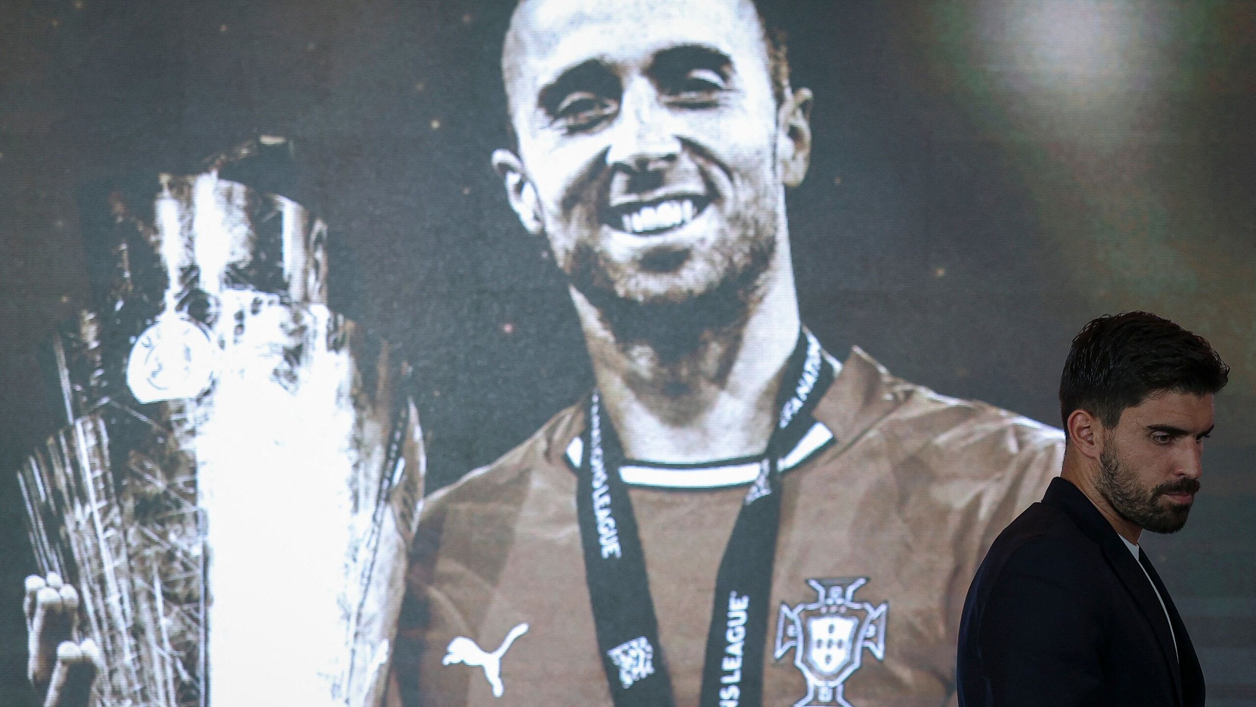 Ruben Neves Honors Diogo Jota With Touching Tattoo Tribute 2 GettyImages 2232797994 scaled
