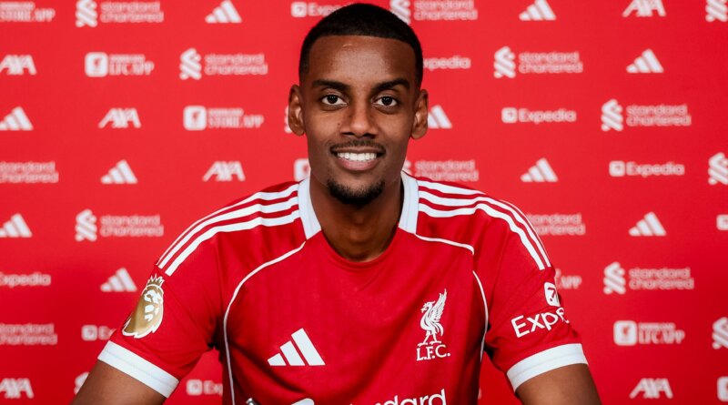 Isak’s Liverpool Move: £125m Star Opens Up on Ambitions 1 GettyImages 2233247839