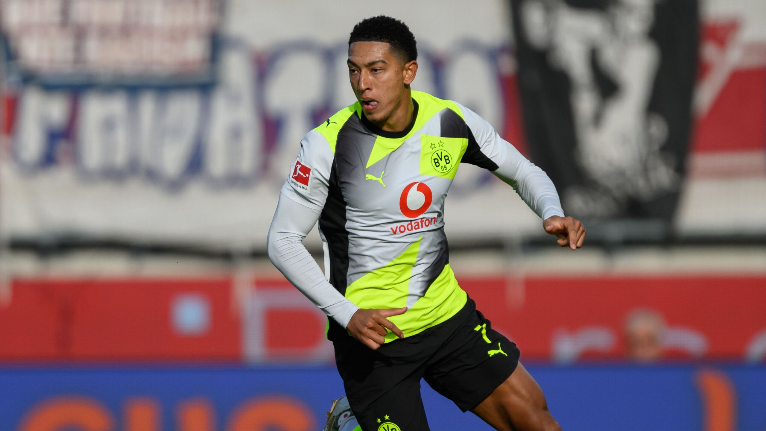 Dortmund Away Kit Sparks Fan Backlash and Club Response 10 GettyImages 2235321423 scaled