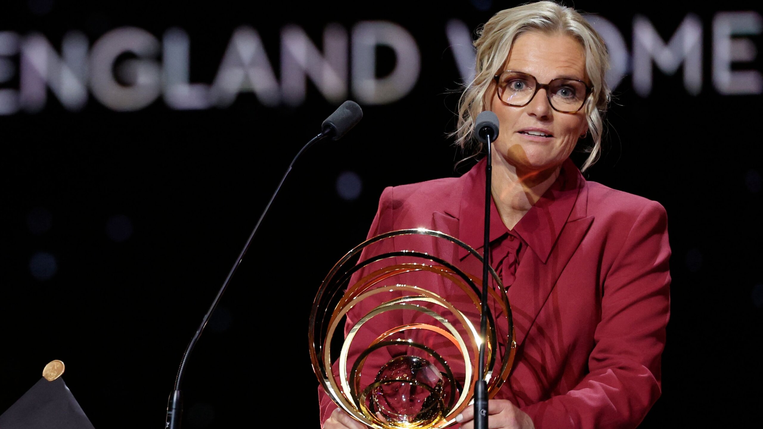Luis Enrique and Sarina Wiegman Shine at Ballon d'Or Awards 6 GettyImages 2236305634 scaled