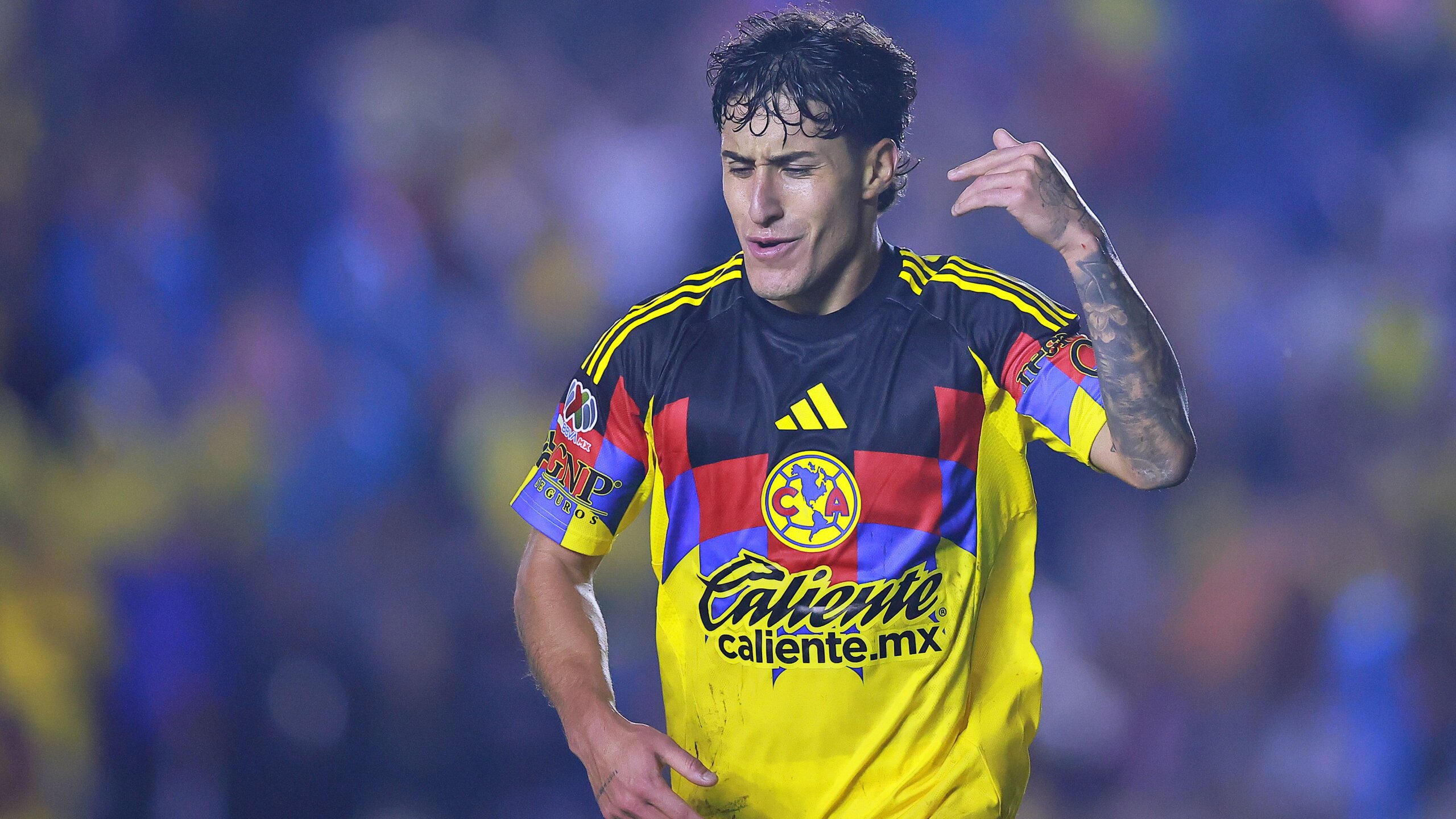Zendejas Stuns Navas With Brilliant Chip in Club América Win 10 GettyImages 2237815132 scaled