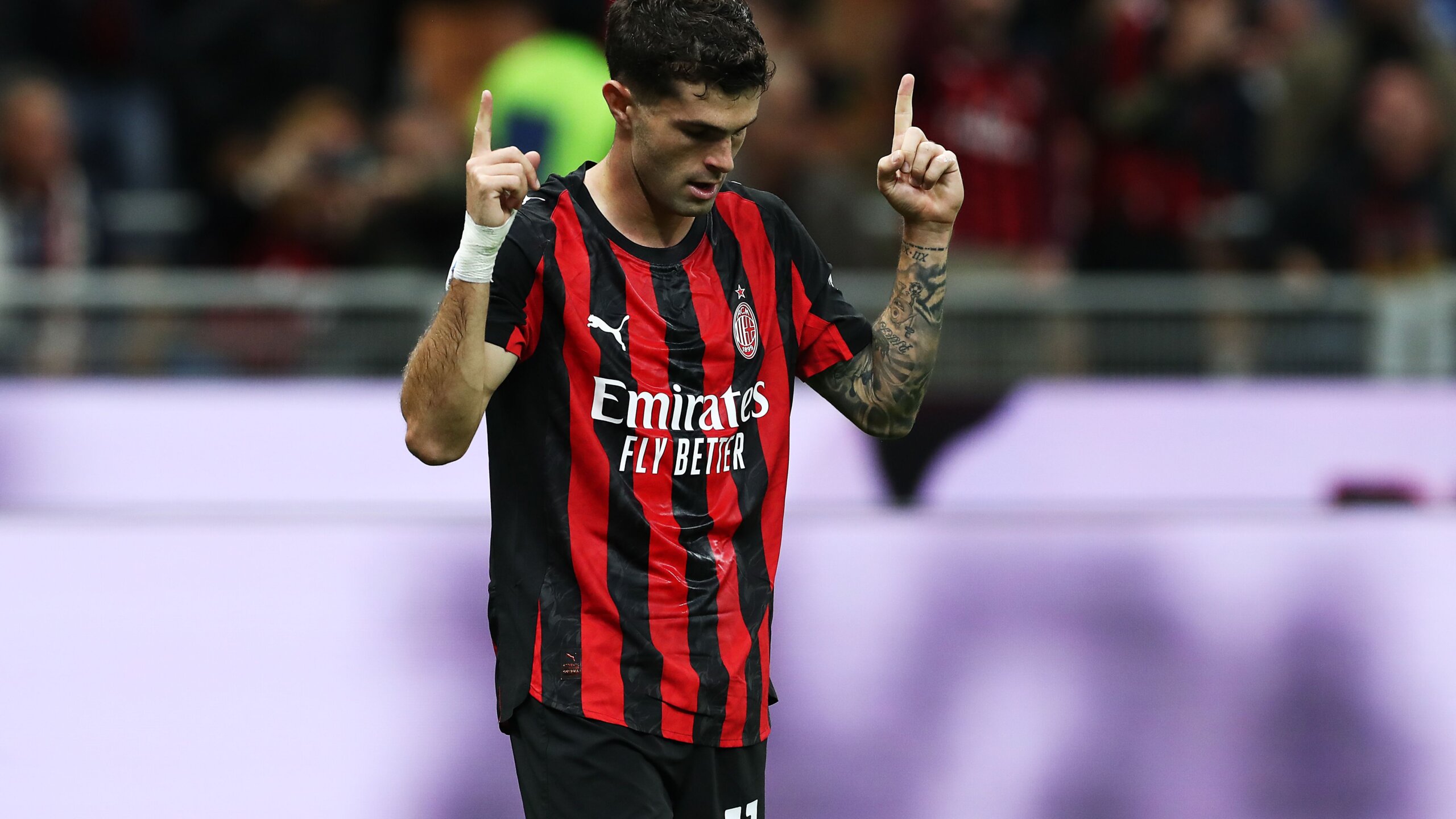 Pulisic Shines for AC Milan with Goal and Assist Against Napoli 3 GettyImages 2237919139 scaled