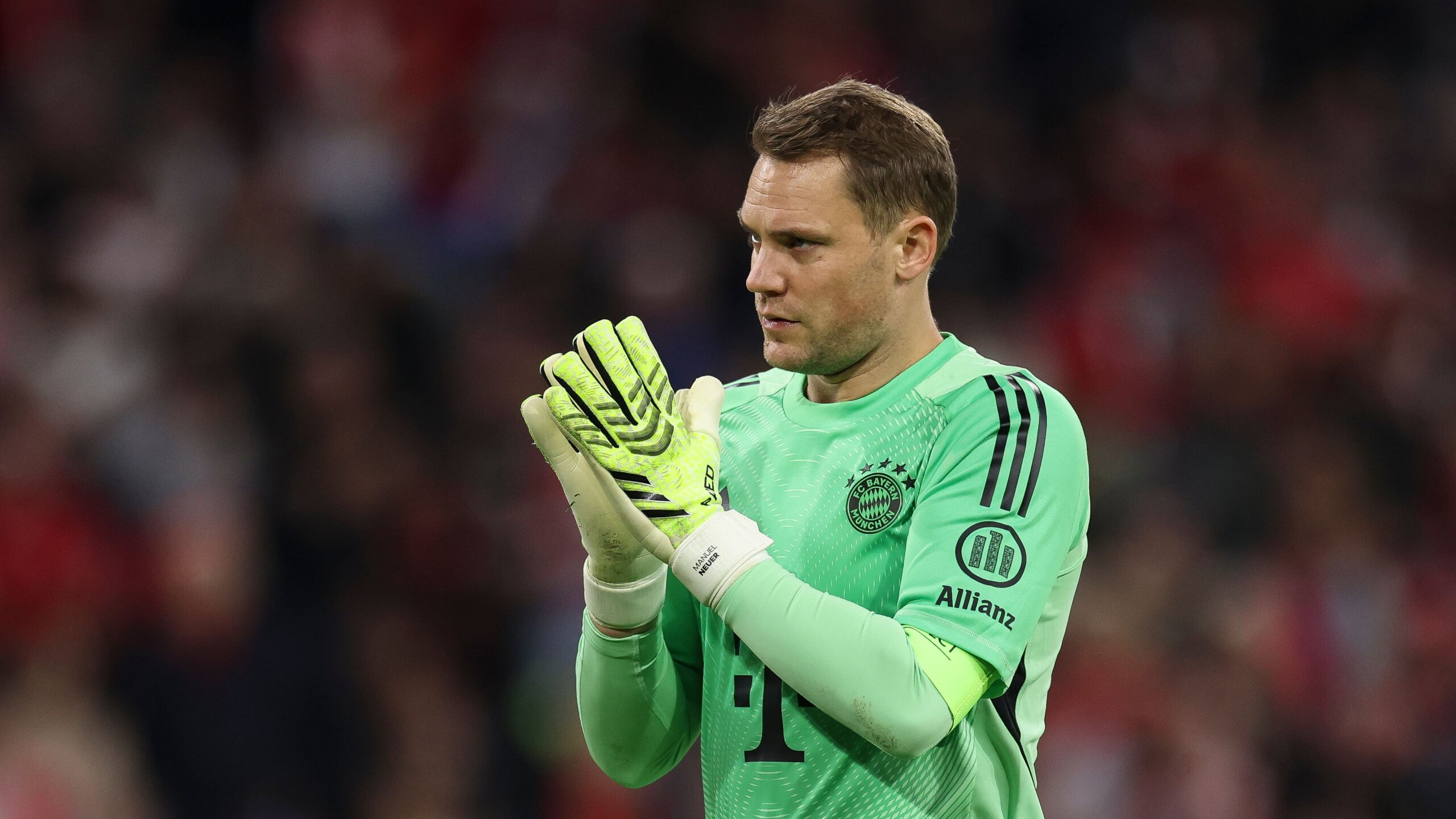 Neuer Still Sets the Standard Among World’s Elite Goalkeepers 8 GettyImages 2236059394 scaled