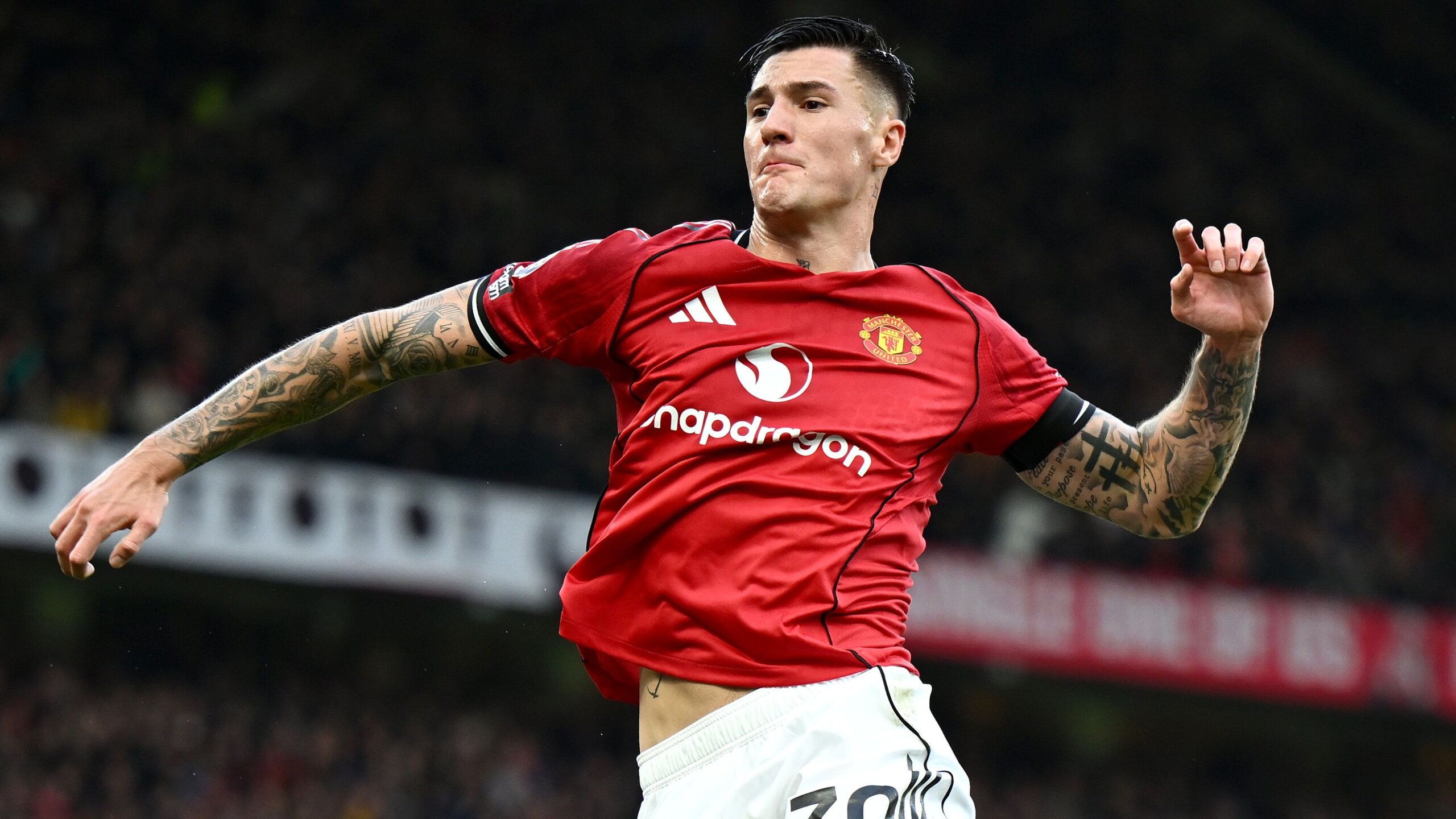 Sesko Scores First Man Utd Goal at Old Trafford 1 GettyImages 2239187421 1 scaled