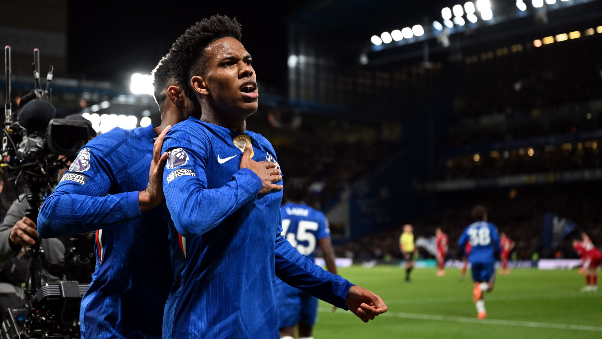 Estevao Willian Shines After Enzo Maresca Pep Talk in Chelsea Win 5 GettyImages 2239213625 scaled