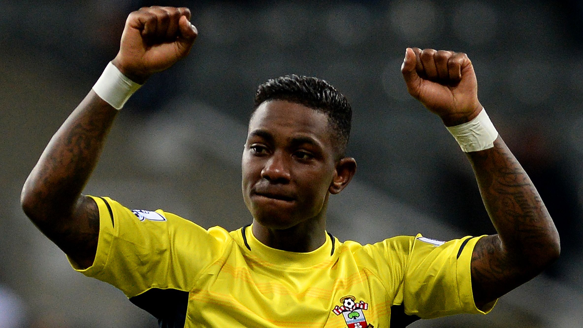 Eljero Elia Survives Lamborghini Crash Unharmed 1 GettyImages 461680014