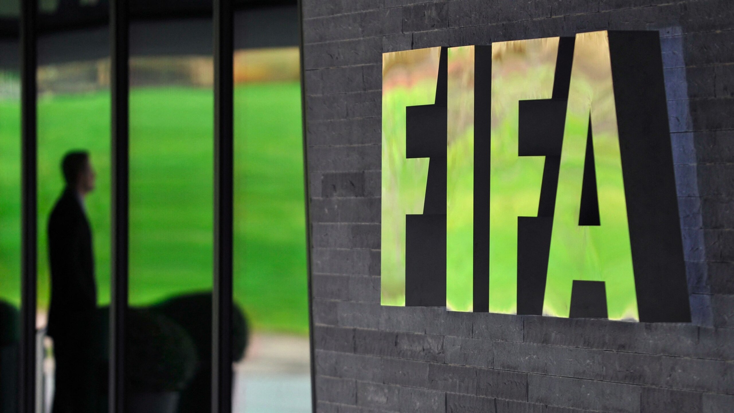 Dutch Players’ Union Launches FIFA Transfer System Challenge 10 GettyImages 1512662718 scaled
