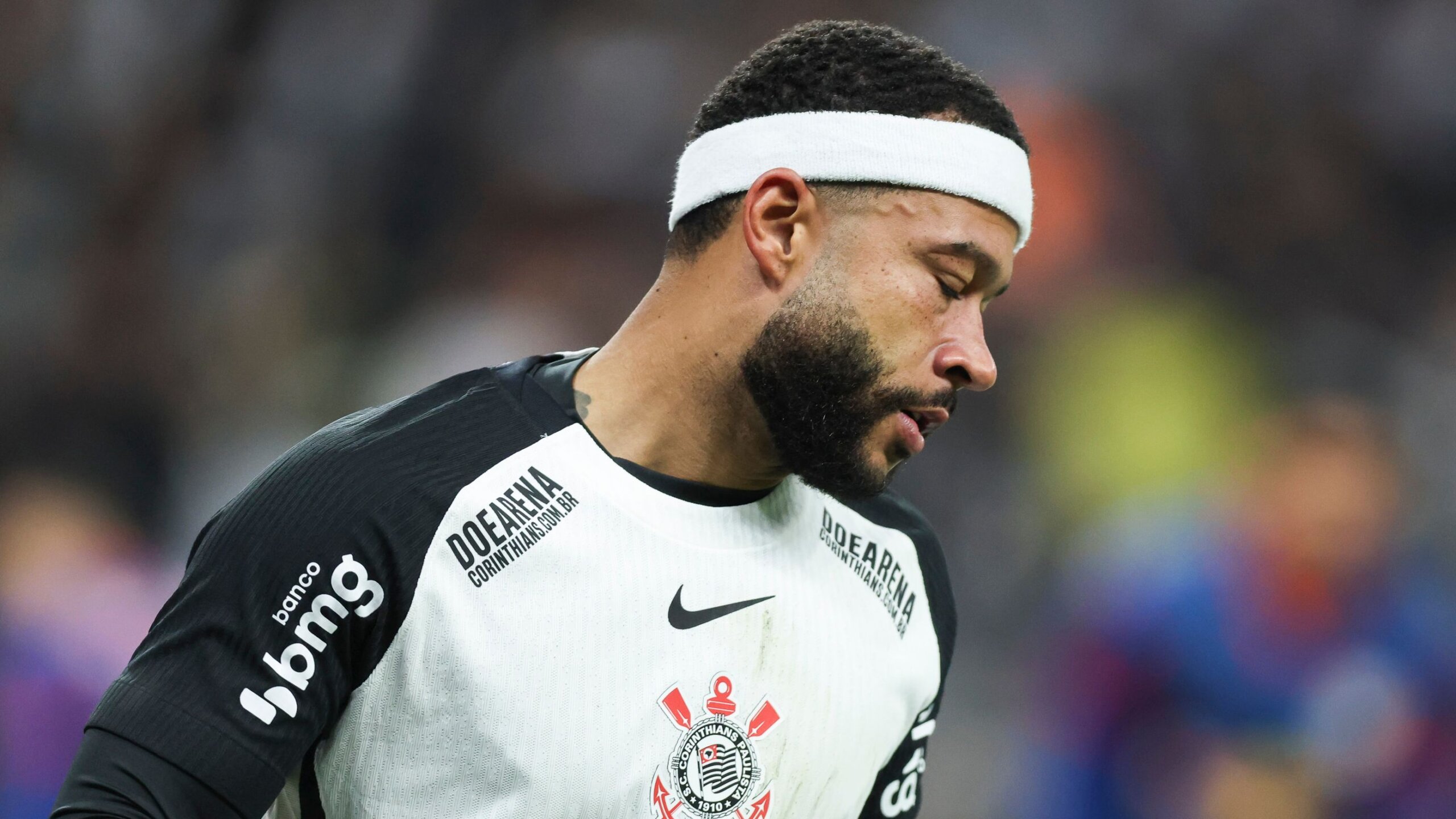Depay Faces Fresh Injury Blow as Corinthians’ Hopes Hit 17 GettyImages 2224962860 scaled