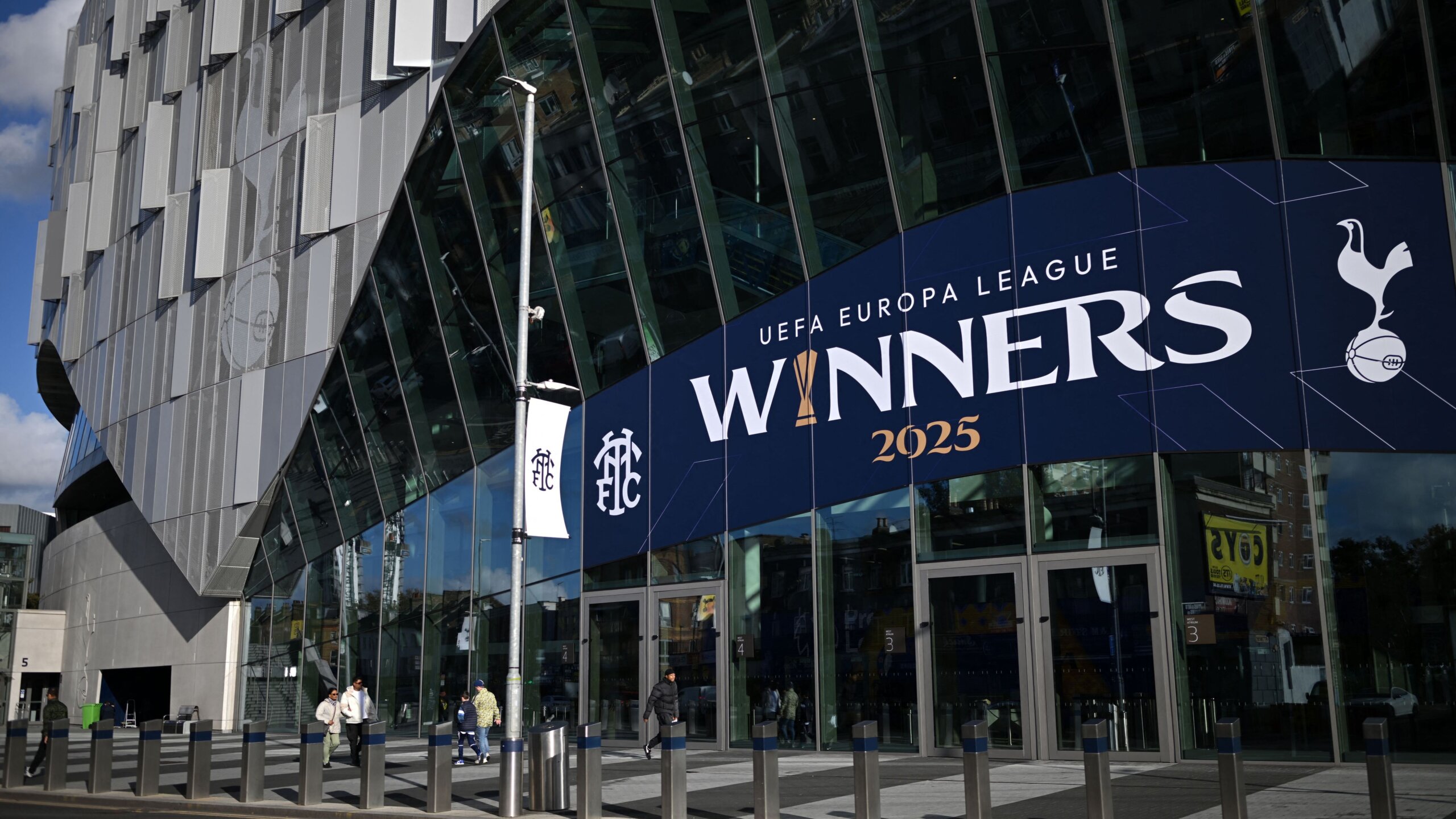 Tottenham Hotspur Announces Elithair as Official Hair Transplant Sponsor 3 GettyImages 2243951659 scaled