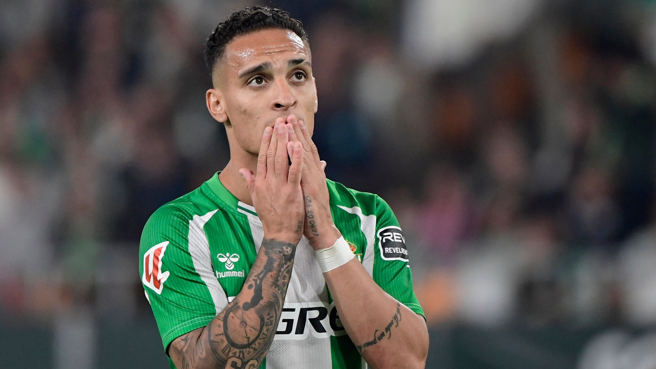 Antony Reveals Why He Turned Down Bayern Munich Transfer 8 GettyImages 2244227238 scaled