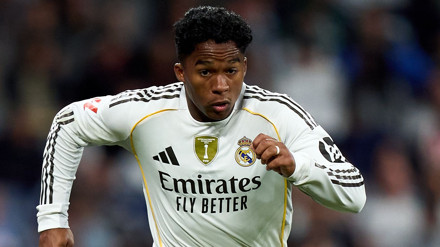 Endrick Loan Move Nears Completion as Lyon Beat Man Utd 9 GettyImages 2244679147