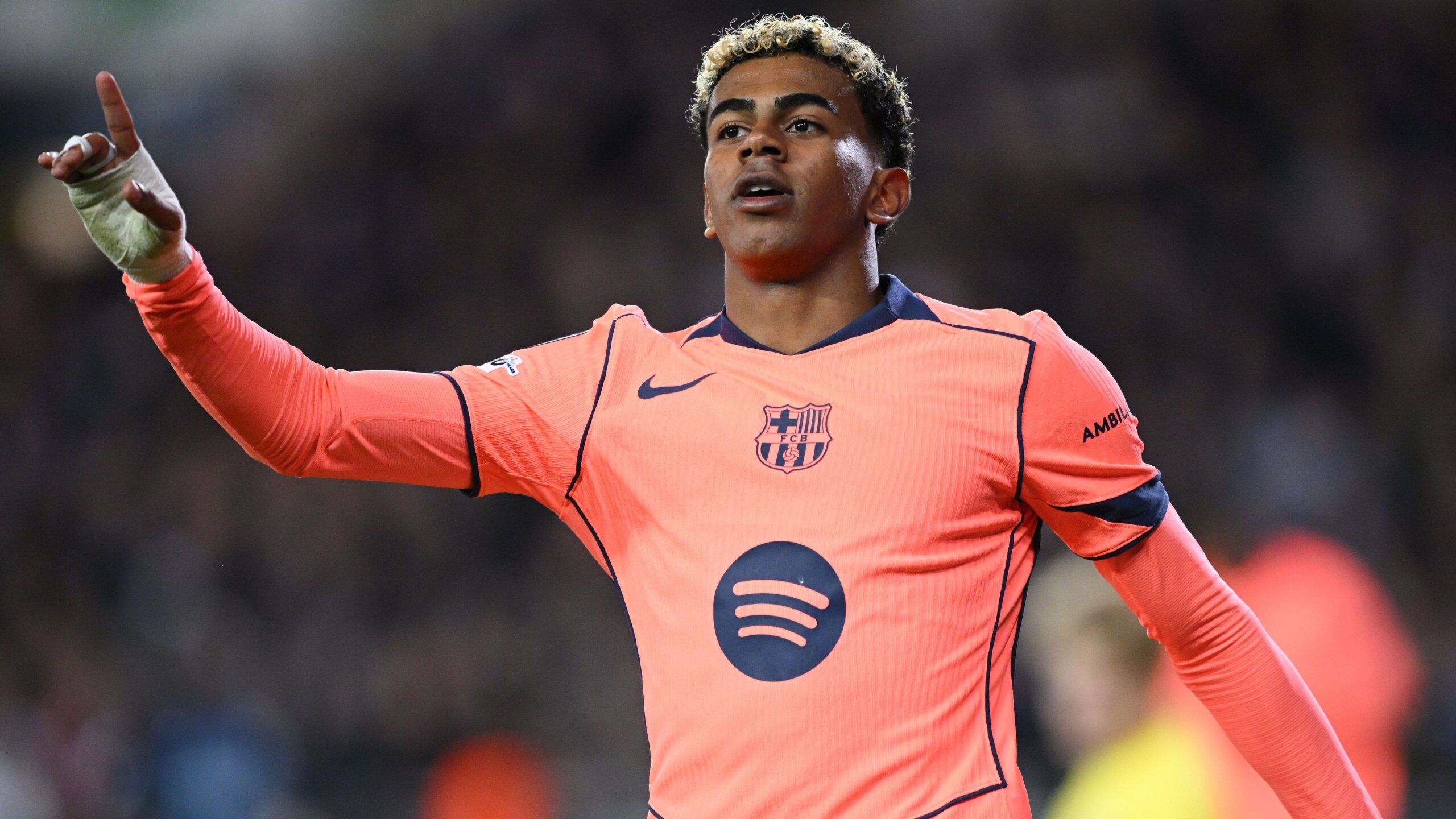 Lamine Yamal Criticized for Lacking Real Madrid ‘Essence’ 6 GettyImages 2245519331 scaled