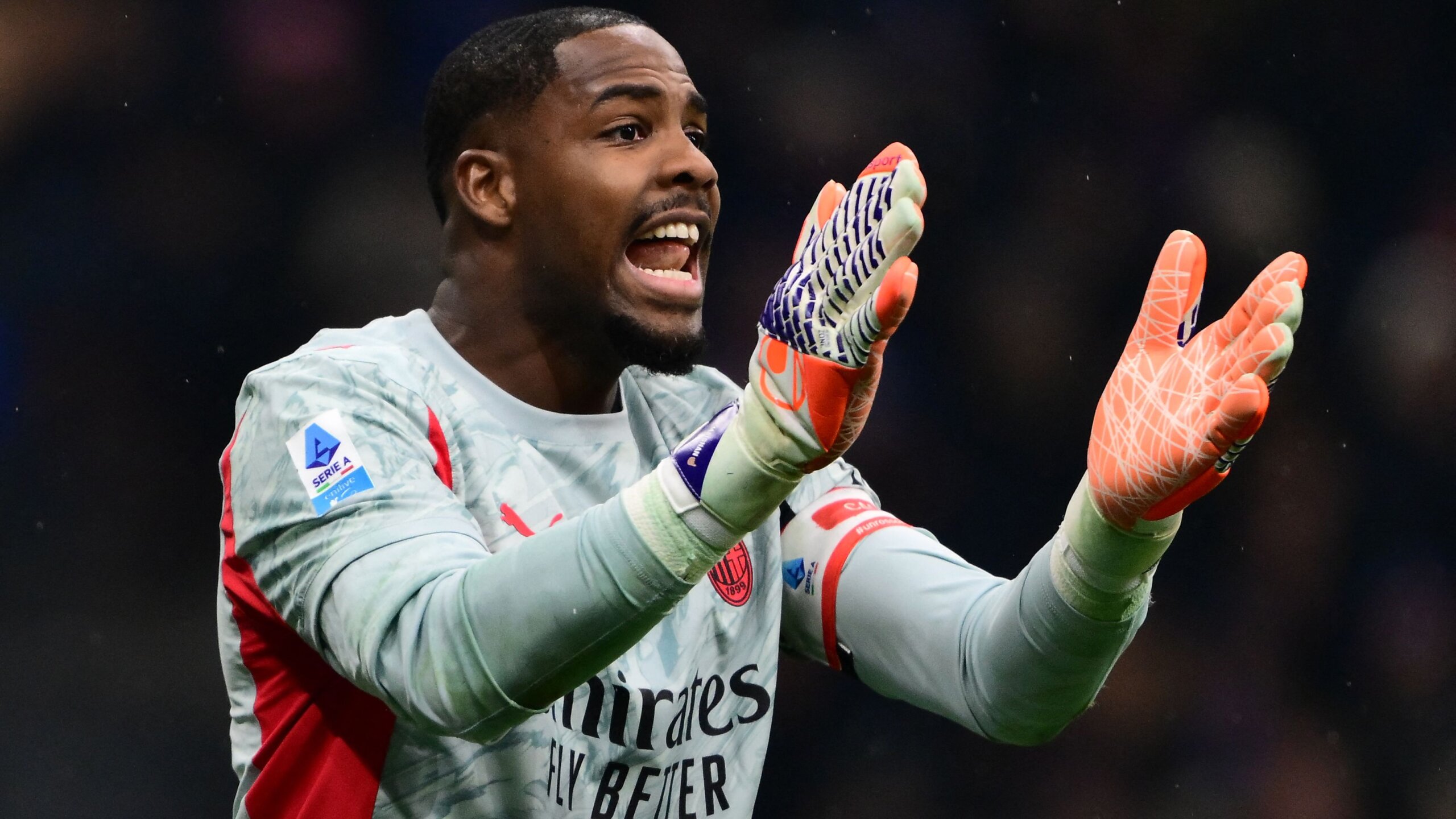 How Chelsea plan to pave the way for Mike Maignan transfer as Blues step up talks for contract rebel AC Milan goalkeeper 20 GettyImages 2247578327 scaled