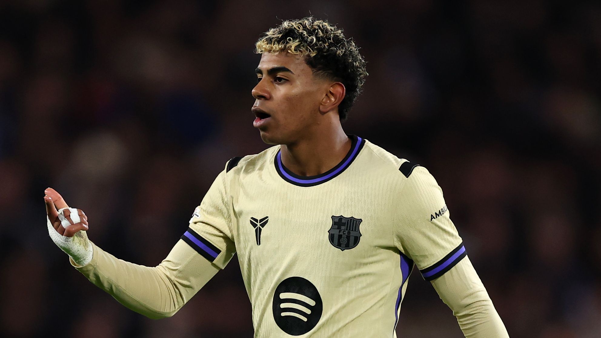 Lamine Yamal Faces Messi and Ronaldo Comparisons After Saha Warning 1 GettyImages 2248531324