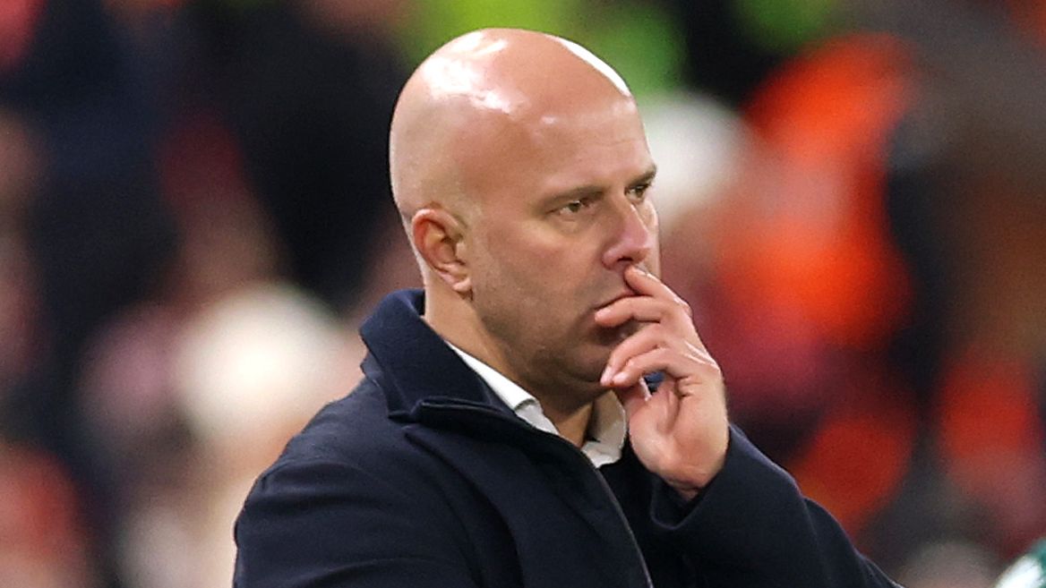Liverpool’s Champions League Woes Deepen After Heavy PSV Defeat 2 GettyImages 2248614791