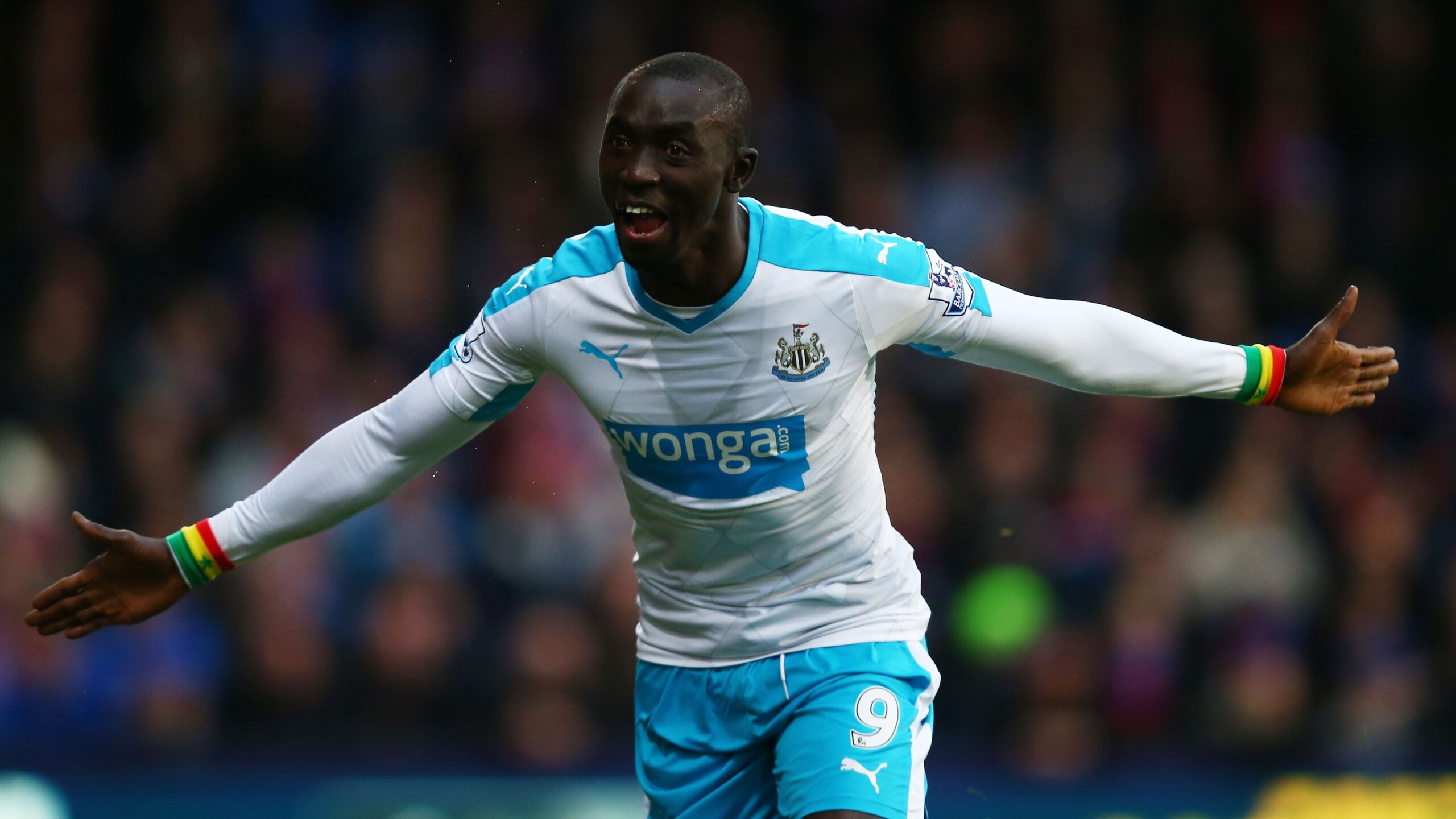 Papiss Cisse Shines After Sunday League Penalty Nightmare 4 GettyImages 499039860 scaled