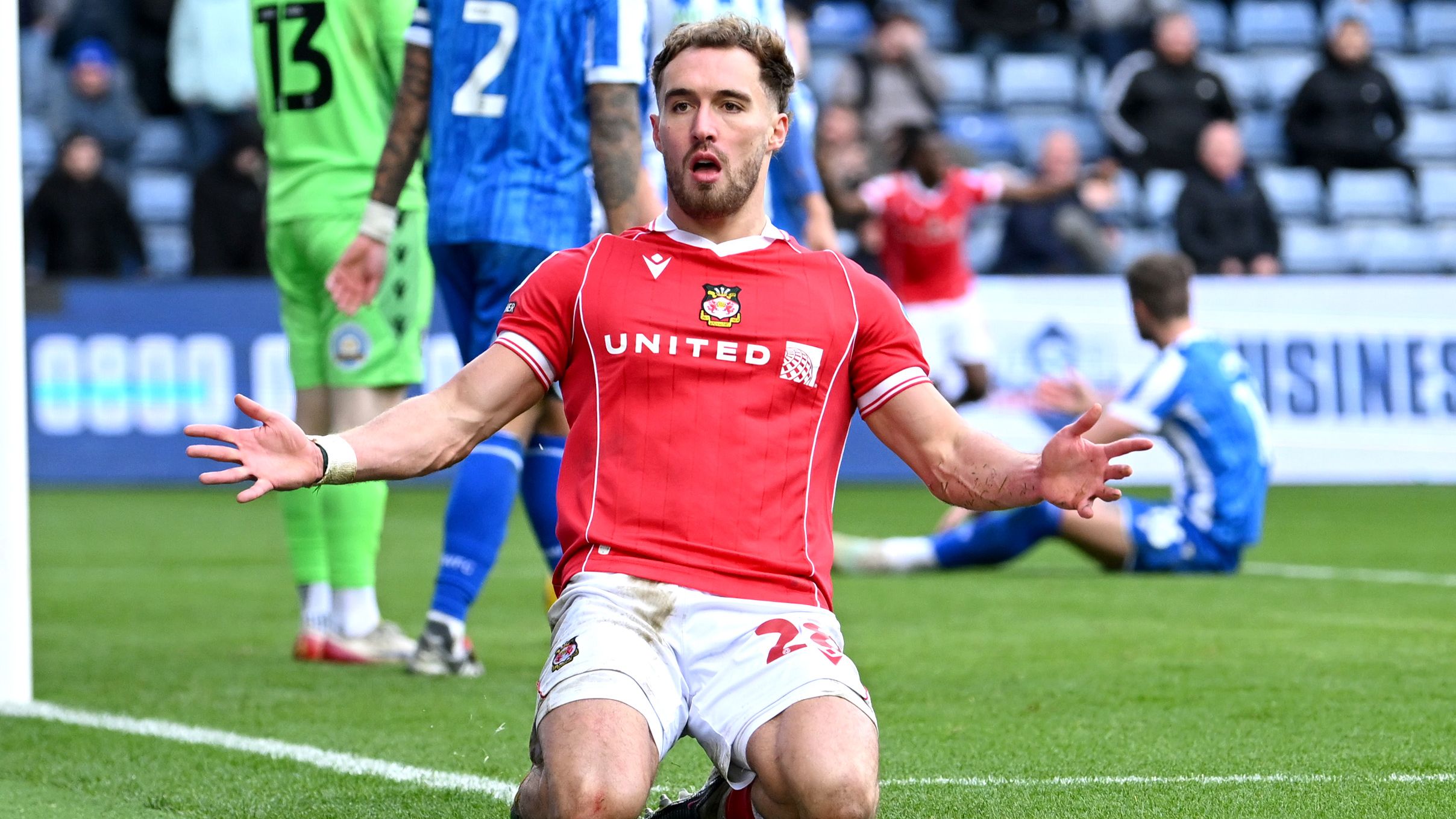 Wrexham Edge Sheffield Wednesday to Reclaim Championship Play-Off Spot 1 GettyImages 2259233070