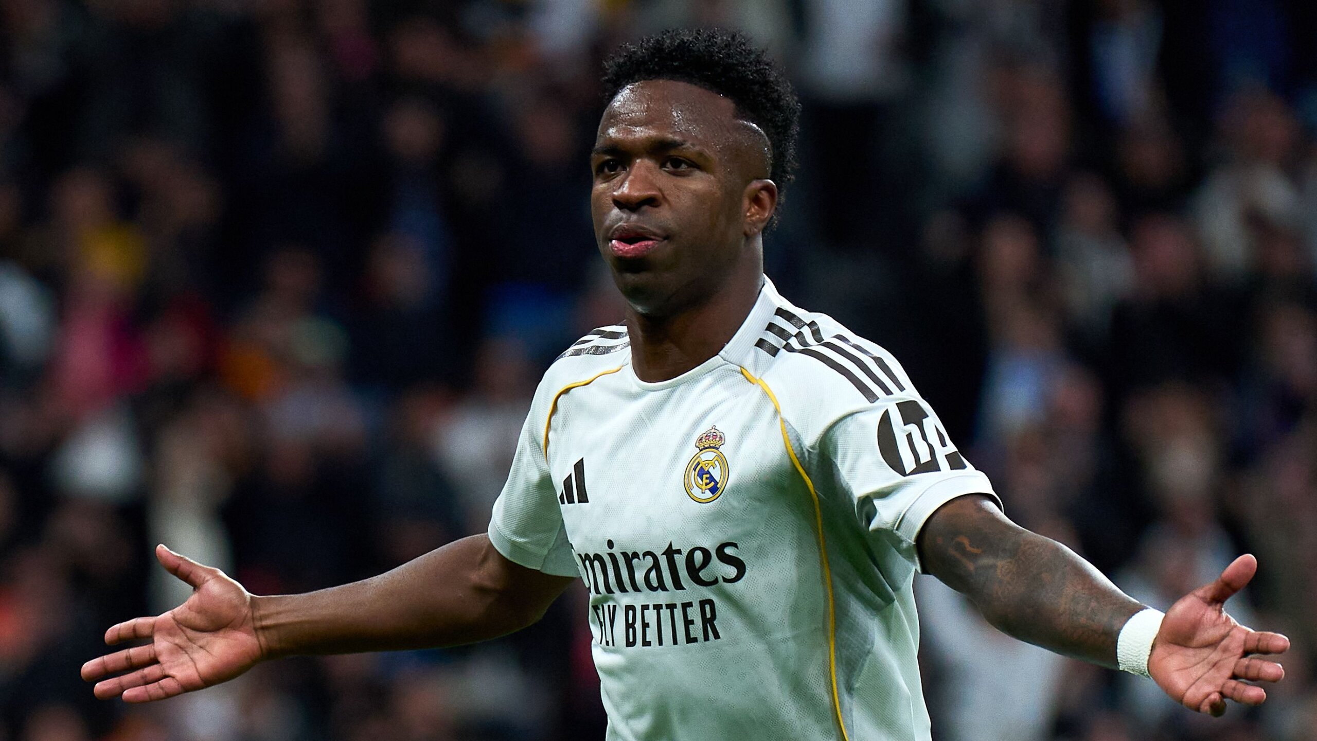 Flamengo Eyes Vinicius Junior After Paqueta’s Triumphant Return 5 GettyImages 2259640414 scaled