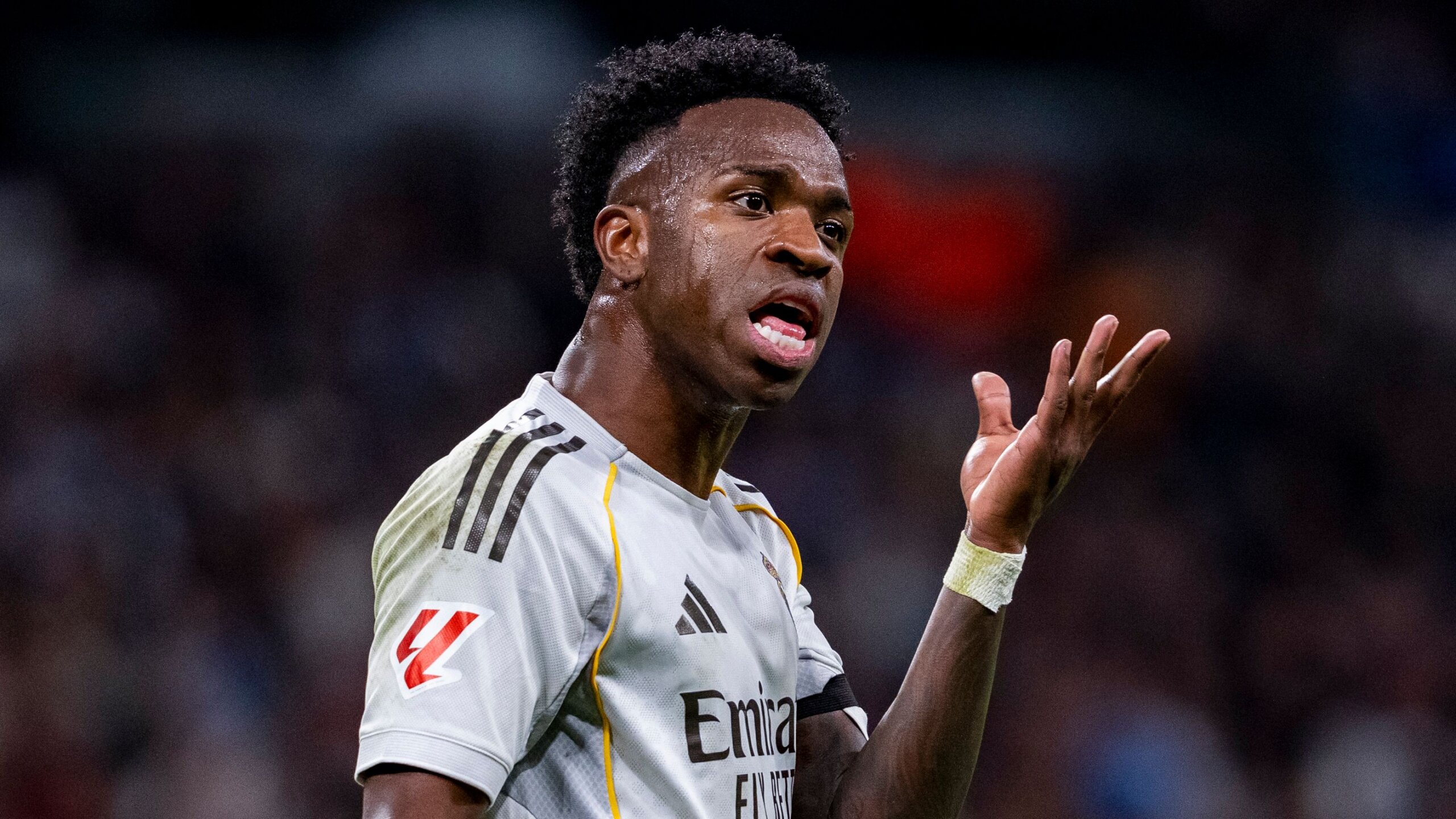 Vinicius Jr Faces Honest Assessment: Still Behind Football Legends 8 GettyImages 2263916313 scaled