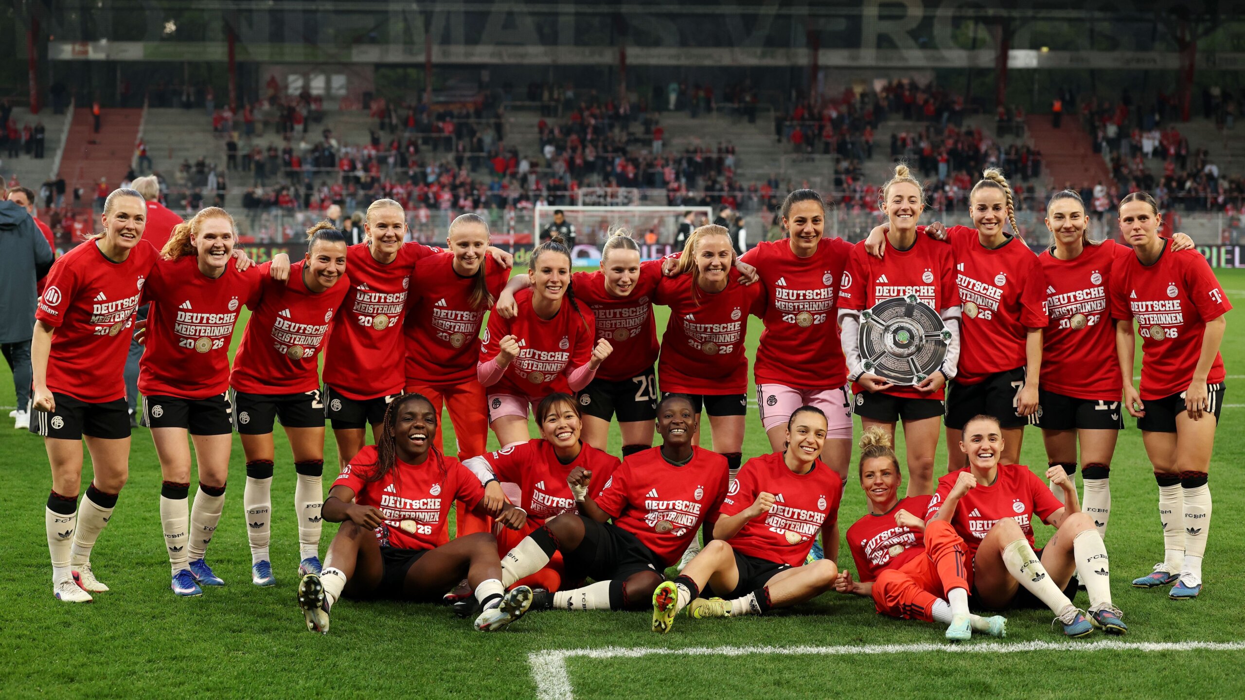 Bayern Munich Women Clinch Fourth Straight Frauen-Bundesliga Title 2 GettyImages 2272602658 scaled