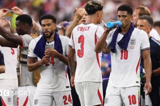 World Cup hydration breaks divide fans as England’s opening win still drew boos 4 41c55af0 6aaf 11f1 b0a8 bdf55820aa52