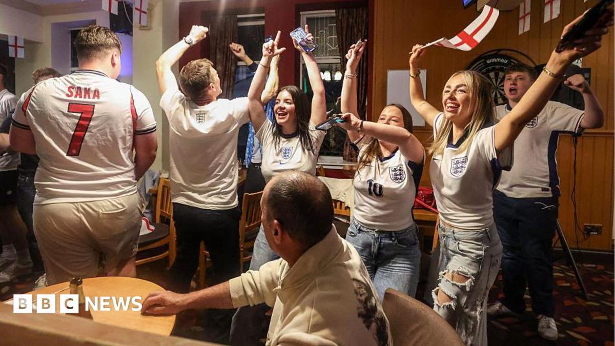 Pubs allowed to stay open for England’s Norway quarter-final, even if kick-off is delayed 1 a2e69d40 7d0f 11f1 923a a7d66f37fd92