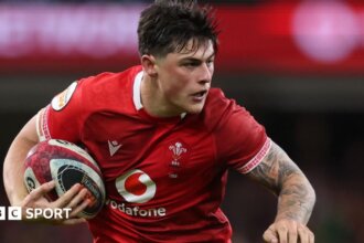 Louis Rees-Zammit switches back to wing as Wales prepare for Fiji opener 4 b286c900 75ee 11f1 a627 714adb4eed6e