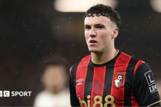 Alex Jimenez set for Fiorentina loan as Bournemouth move comes amid investigation 4 e77a8640 7d48 11f1 8f64 eb3a3e4a4713